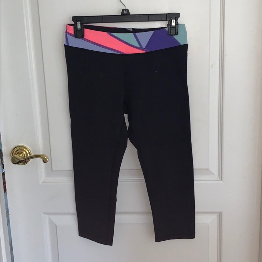 Ivivva Capri Leggings